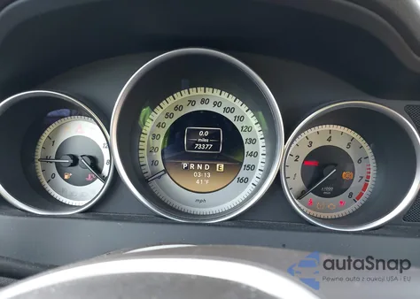 2012 Mercedes-Benz C 300 Sport 4Matic z USA, uszkodzony, nr VIN WDDGF8BB5CR227636